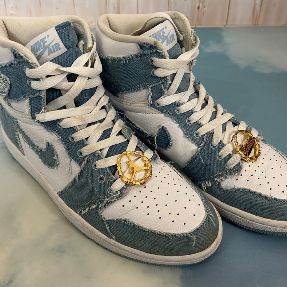 Nike Shoes Women's Size 10 Air Jordan 1 Retro High Og Denim White Basketball - Picture 5 of 9